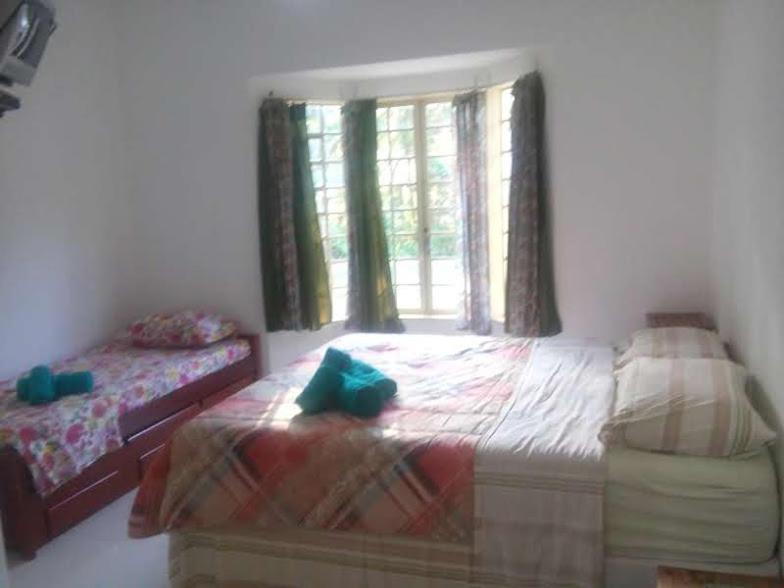 Sitio Girassol Hostel Caconde Buitenkant foto
